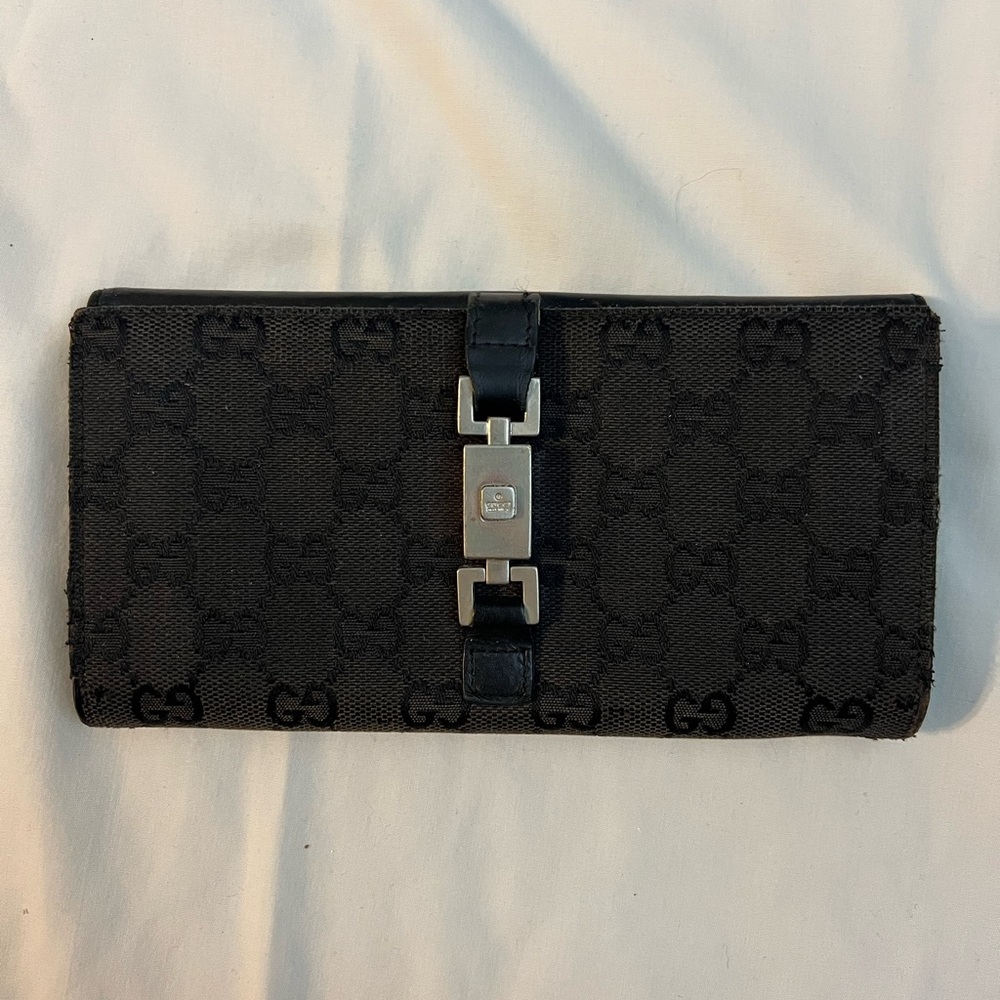 RARE Gucci Jackie Piston Lock Long Wallet